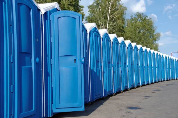Best Porta potty rental near me  in Falls Church, VA